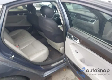 2015 Hyundai Genesis 3.8 from USA, damaged, VIN KMHGN4JE8FU033245